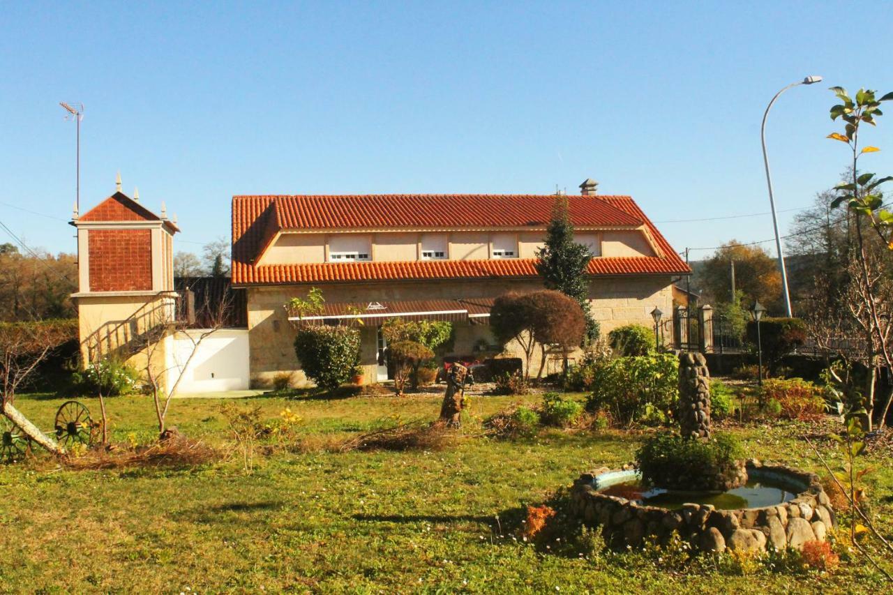 Casa Rural Agro Da Moa As Mirans Exterior foto